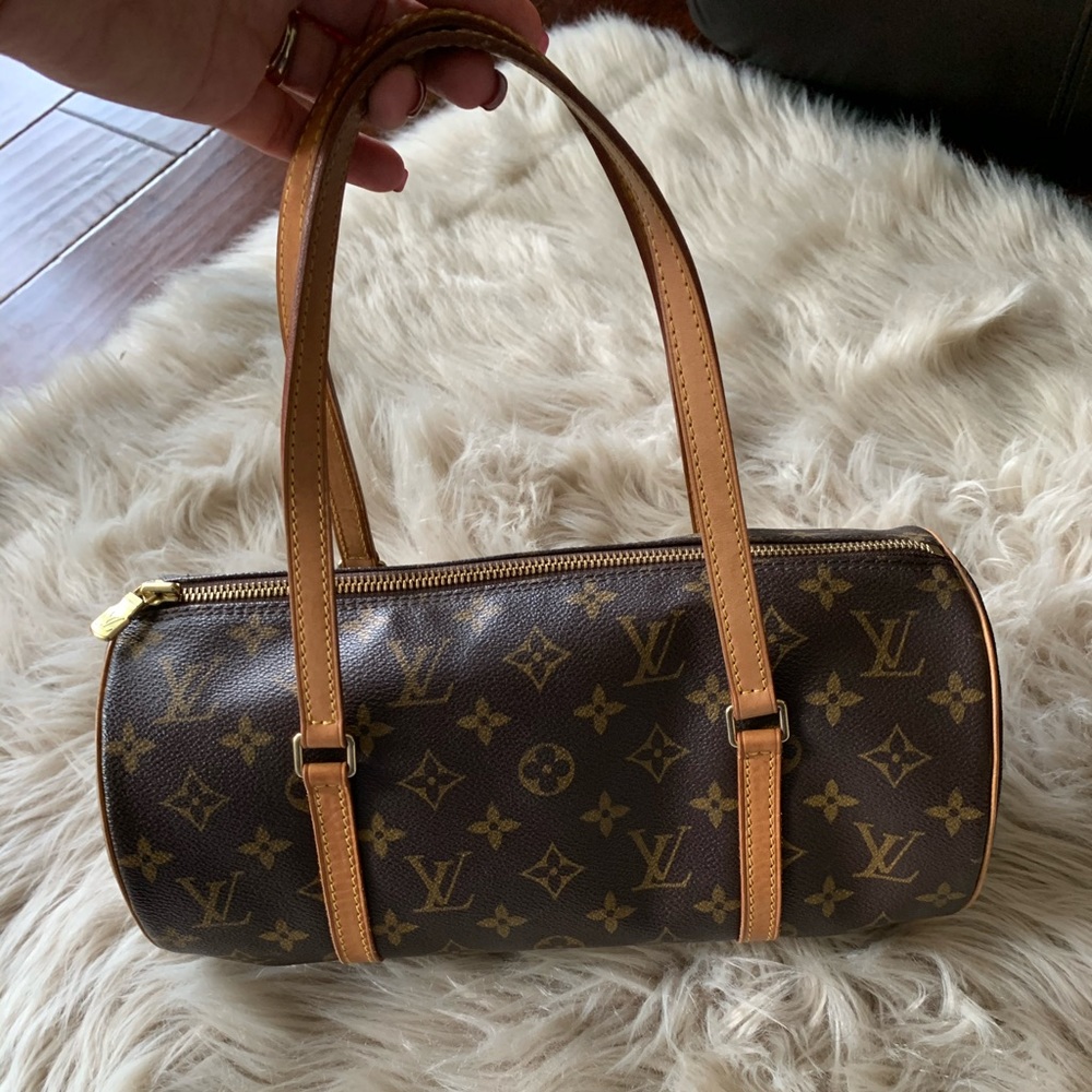 Authentic LV Papillon 26